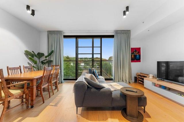 202/55 Wellington Street, VIC 3182