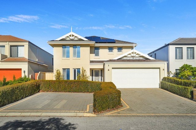 5 Como Way, WA 6021