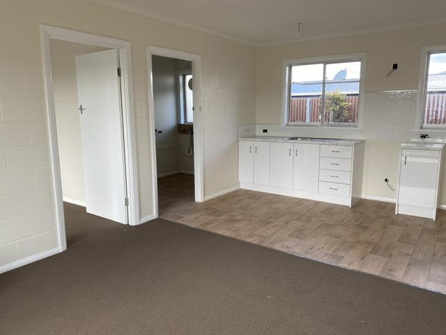 Unit 4/10 Austin Street, TAS 7325