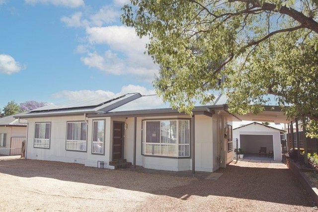 20 Yoolooma Street, NSW 2680