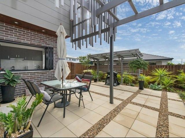 6/4 Mala Court, QLD 4209
