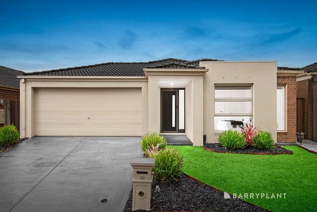 19 Trevi Drive, VIC 3754