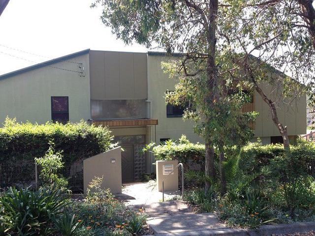 10 Pearson Avenue, NSW 2072