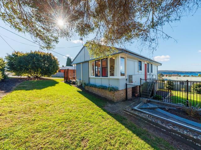 2B Rose Ct, NSW 2551