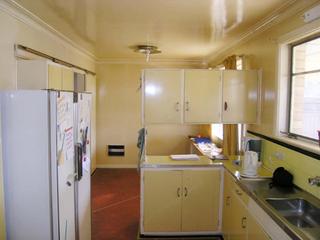 Kitchen (2006-08-30)