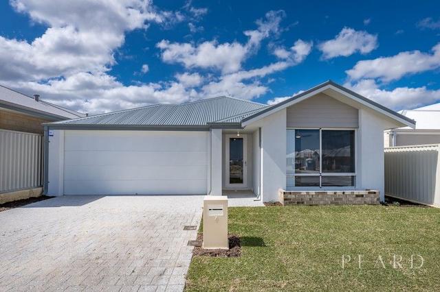 7 Surfers Street, WA 6038