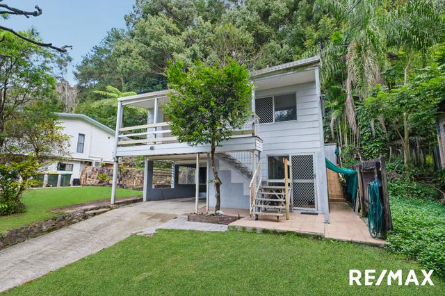 16 Bartlett Street, QLD 4560