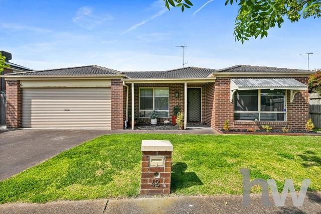 42 Paratone Crescent, VIC 3219