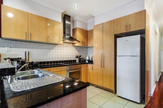 8/3 Kenilworth Parade, VIC 3079