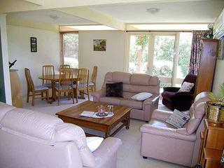 Lounge (2005-01-05)