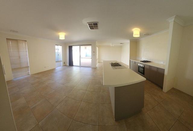 17 Blaxland Terrace, WA 6171