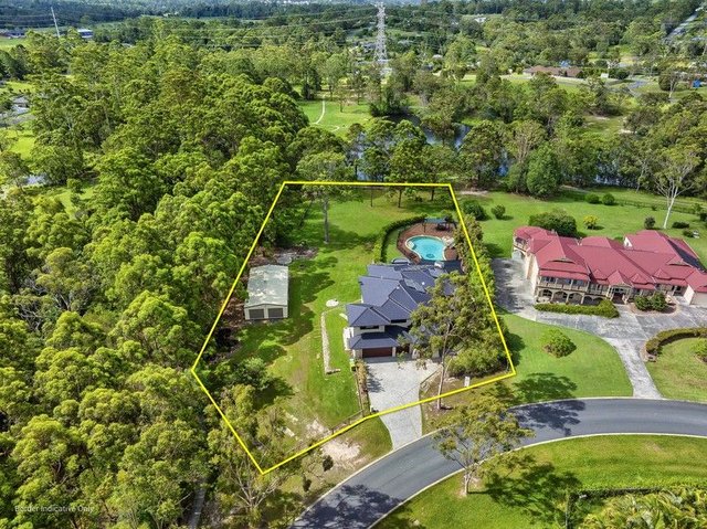 6 Tuxedo Junction Drive, QLD 4210