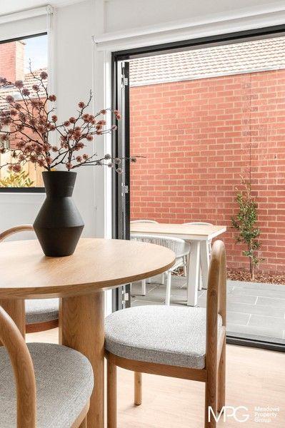 2/60 Buckley Street, VIC 3040