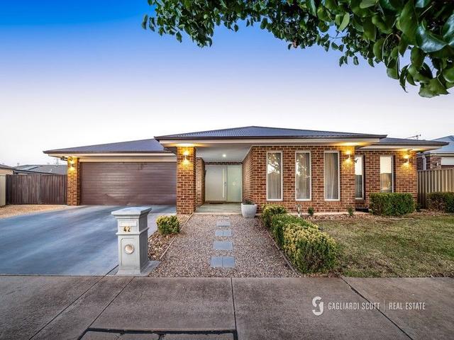 42 Grampians Parade, VIC 3631