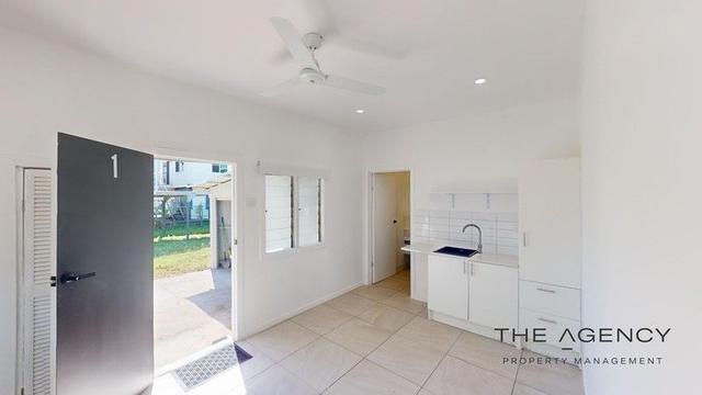 1/375 Lakes Creek Road, QLD 4701