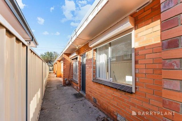4/8 Percy Street, VIC 3021
