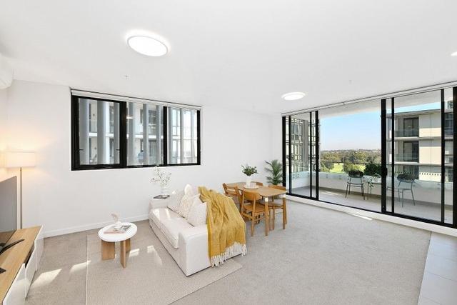 708/15 Brodie Spark Drive, NSW 2205