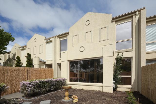 57 Domain Street, ACT 2913