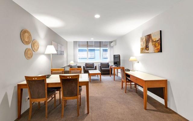 210/604 St Kilda Road, VIC 3000