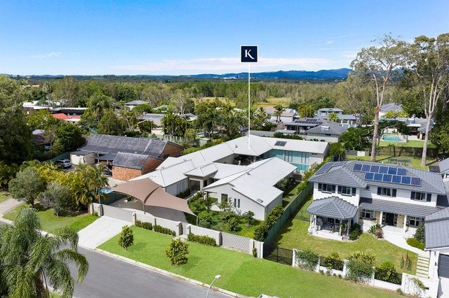 121 Alison Road, QLD 4211