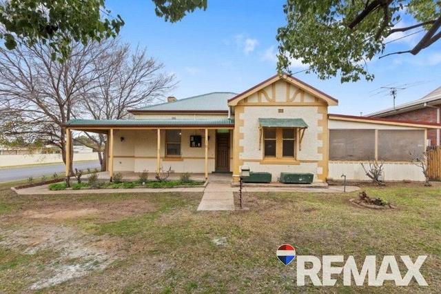 18 Hammond  Street, NSW 2663