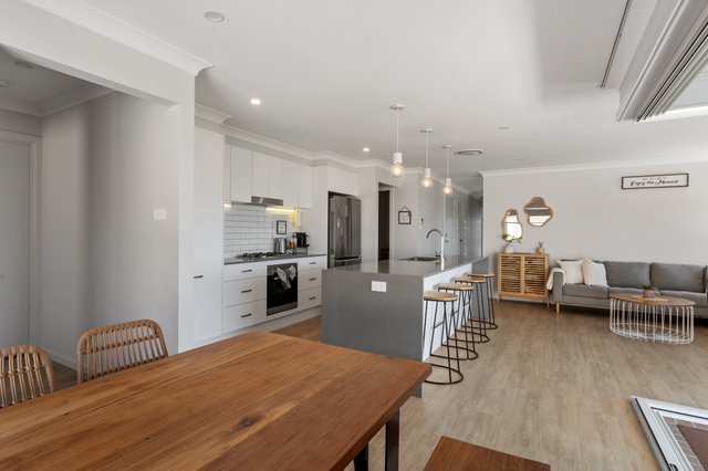 1 Jindalee Crescent, NSW 2541