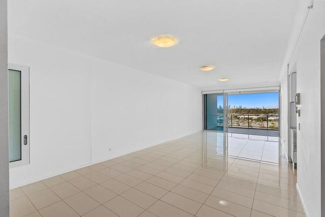 706/43 Harbour Town Drive, QLD 4216