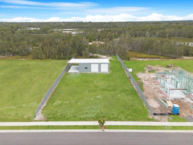 136 Beach Drive, QLD 4659