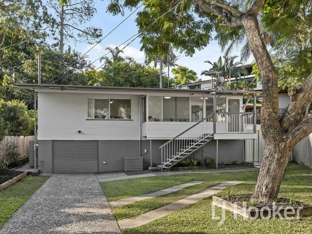 15 Yvonne Street, QLD 4104