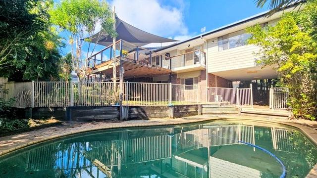 9 Kilburn St, QLD 4226