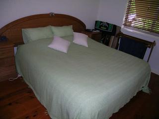 Bed 1