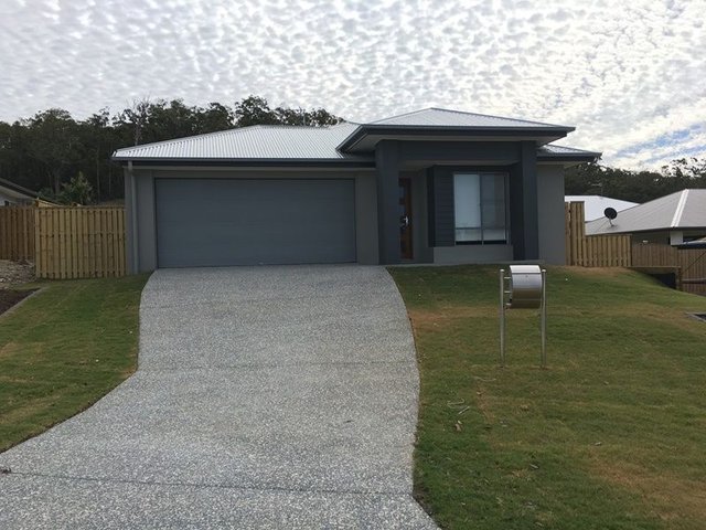 11 Shelduck Street, QLD 4209