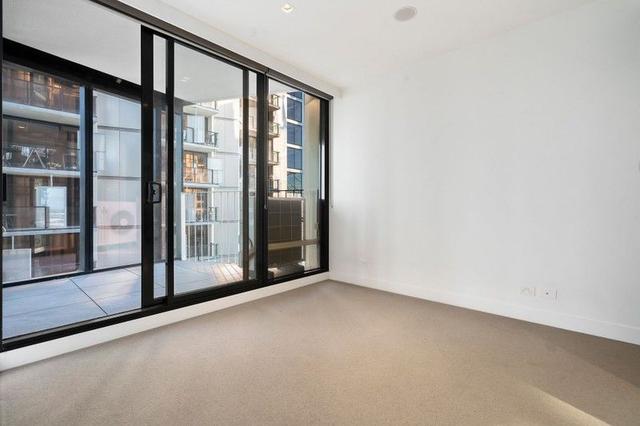 915/677 La Trobe Street, VIC 3008