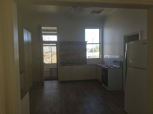 118 Boorowa Street, NSW 2594