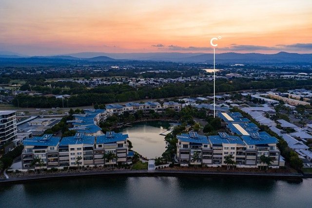 712/3 Pendraat Parade, QLD 4212