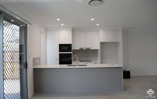 ID:21165622/46 Claussen St, QLD 4118