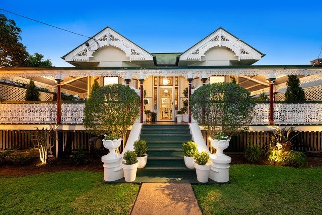 20 Norman Parade, QLD 4011