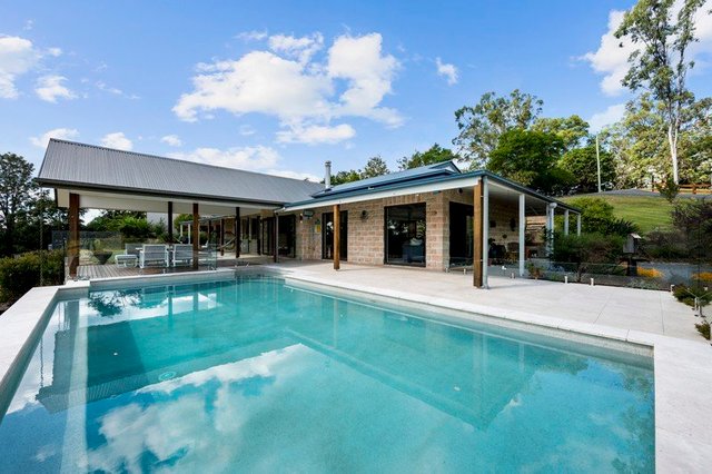 92 Halls Road, QLD 4520