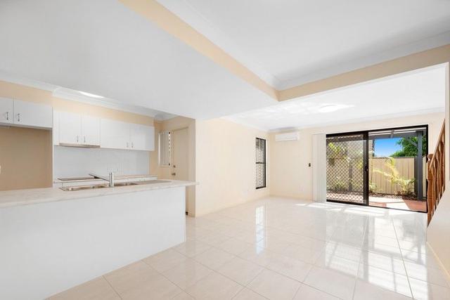 4/9 Carlton Street, QLD 4101