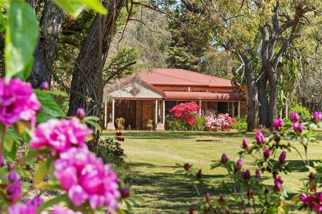 299 Amarillo Drive, WA 6176