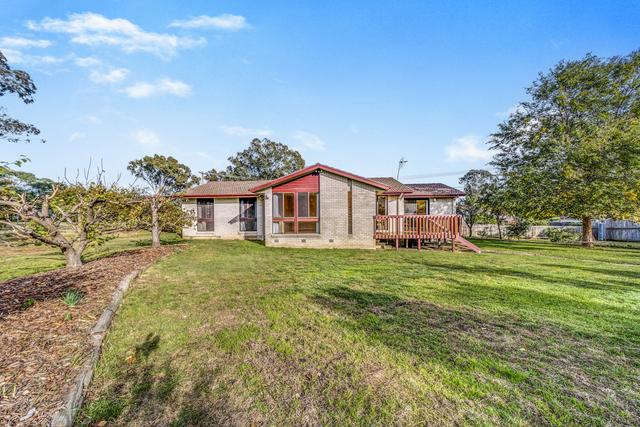 6 Barlee Place, ACT 2611