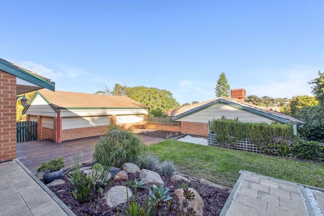 33 Lawley Street, WA 6020