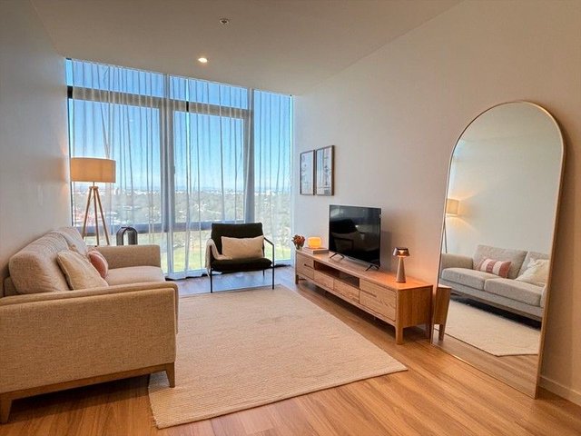 2303/18 Mt Alexander Road, VIC 3032