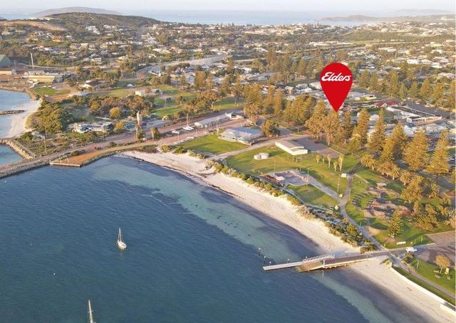 70 The Esplanade, WA 6450