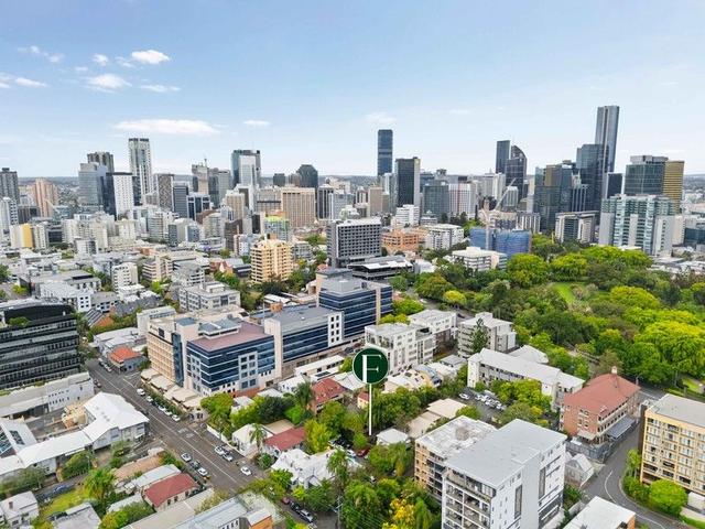 38 Robert Street, QLD 4000