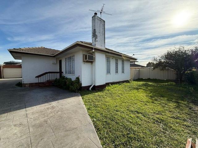 1/3 Lily Street, VIC 3019