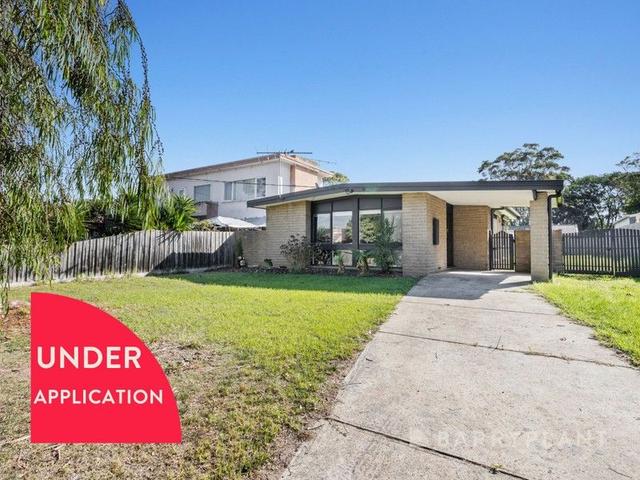 18 Tarwarri Avenue, VIC 3940