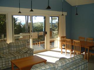Dining (2005-09-13)