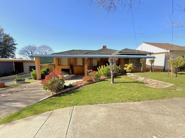 62 Campbell Street, NSW 2594
