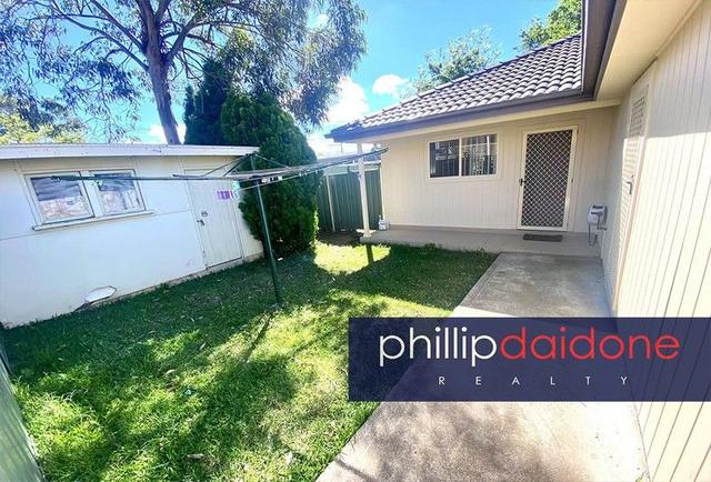 10a Wenke Crescent, NSW 2199